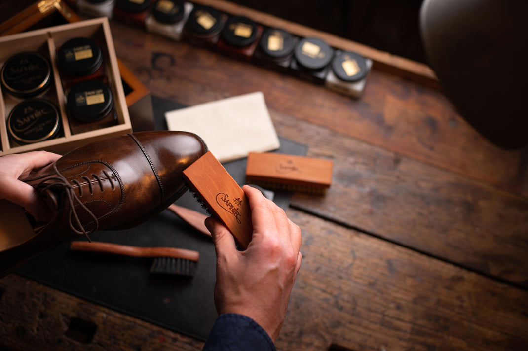 Saphir colour guide Saphir Médaille d'Or Shop