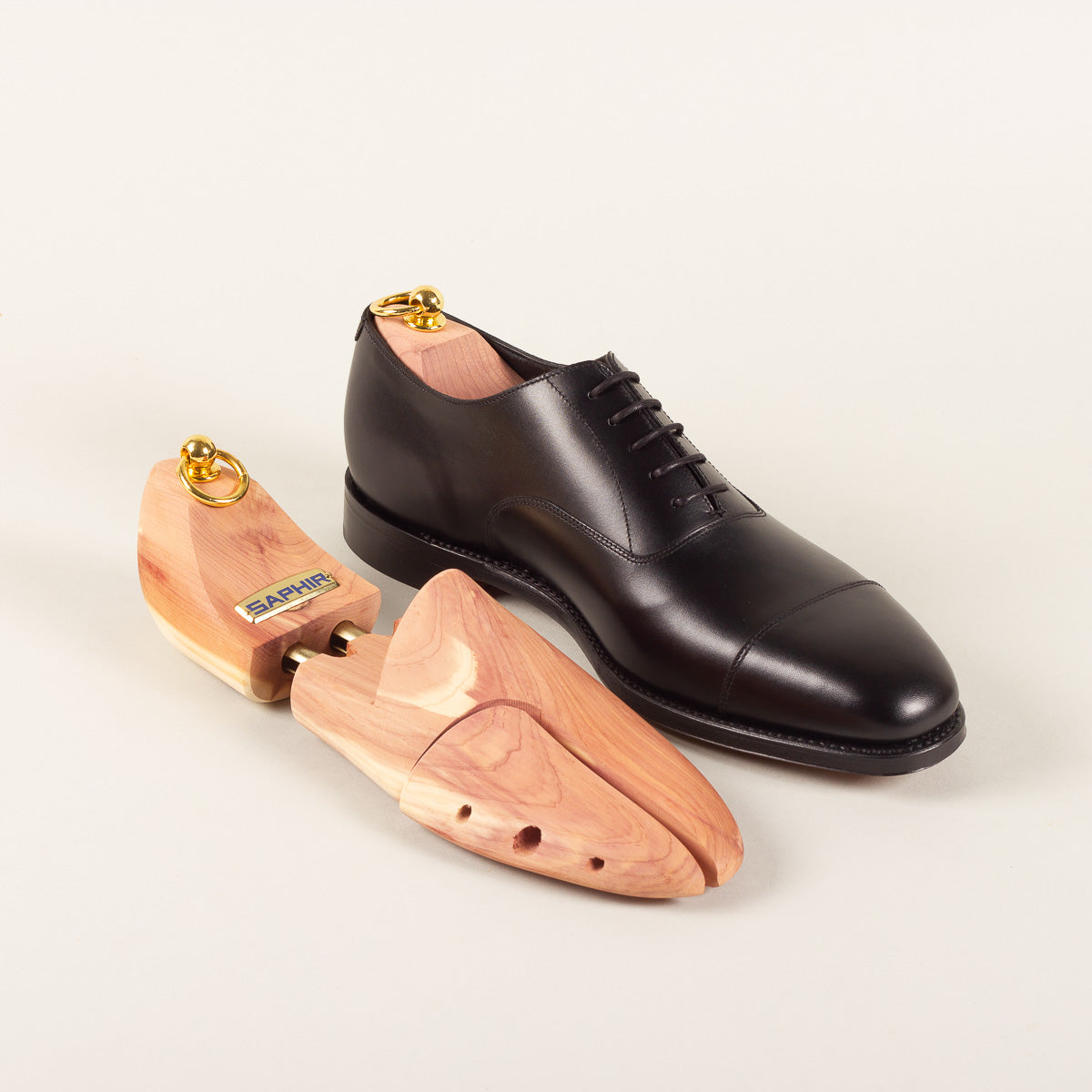 Saphir Cedarwood shoe trees